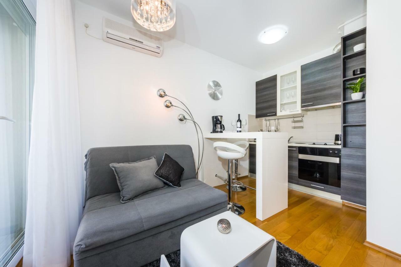 Studio Apartment K & K With Free Garage Zára Kültér fotó