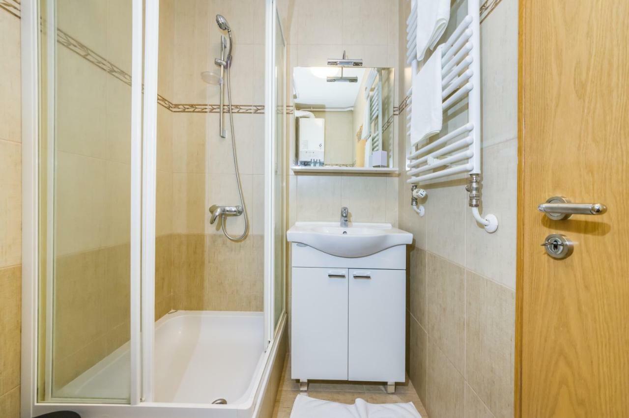 Studio Apartment K & K With Free Garage Zára Kültér fotó